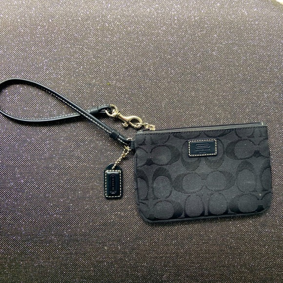 Coach Corner Zip Wristlet - Picture 1 of 9